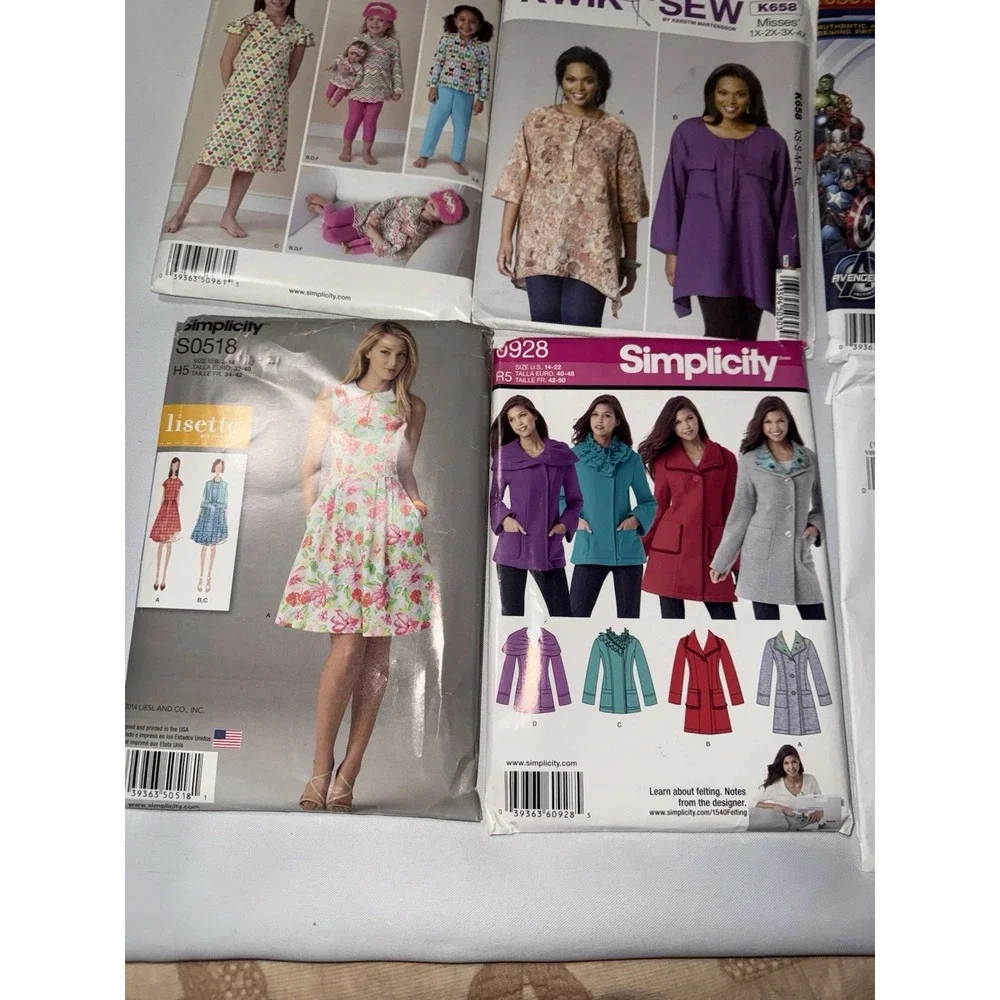 Pattern Lot‎ Sewing , Marvel Costumes , Dresses ,coats , Simplicity , Vogue, 14